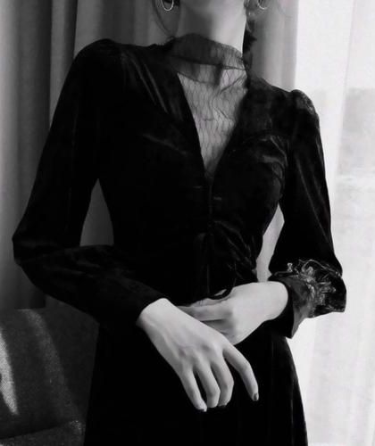 《谁萌了个芽》作者：未再