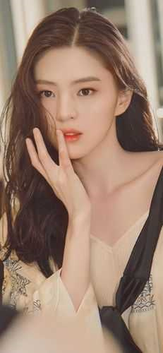 芙蓉静待相思 作者：匿名