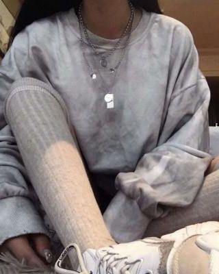 【热文】《被夺功德全家惨死，重生七零棒打穿越女》萧云秀