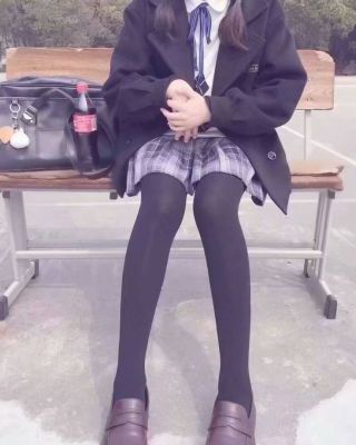 《炽雪七年覆春衫》俞婉然