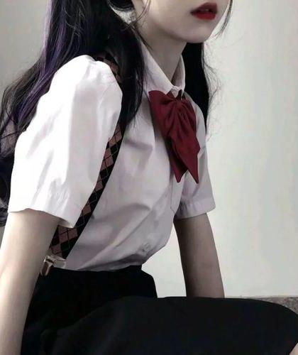 公府佳媳_江南梅萼
